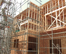 住宅における木造と非木造(鉄骨・コンクリート)の割合はどれくらい?